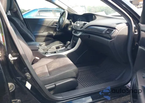 2013 Honda Accord Sport z USA, uszkodzony, nr VIN 1HGCR2F55DA276645